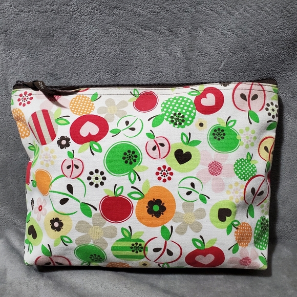 Thirty One Zipper Pouch Apple Blossum 12" wide x 9" tall with 2.5" base - Picture 3 of 16